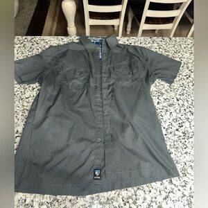 Kuhl Men's Short Sleeve Button-Down Shirt in Charcoal